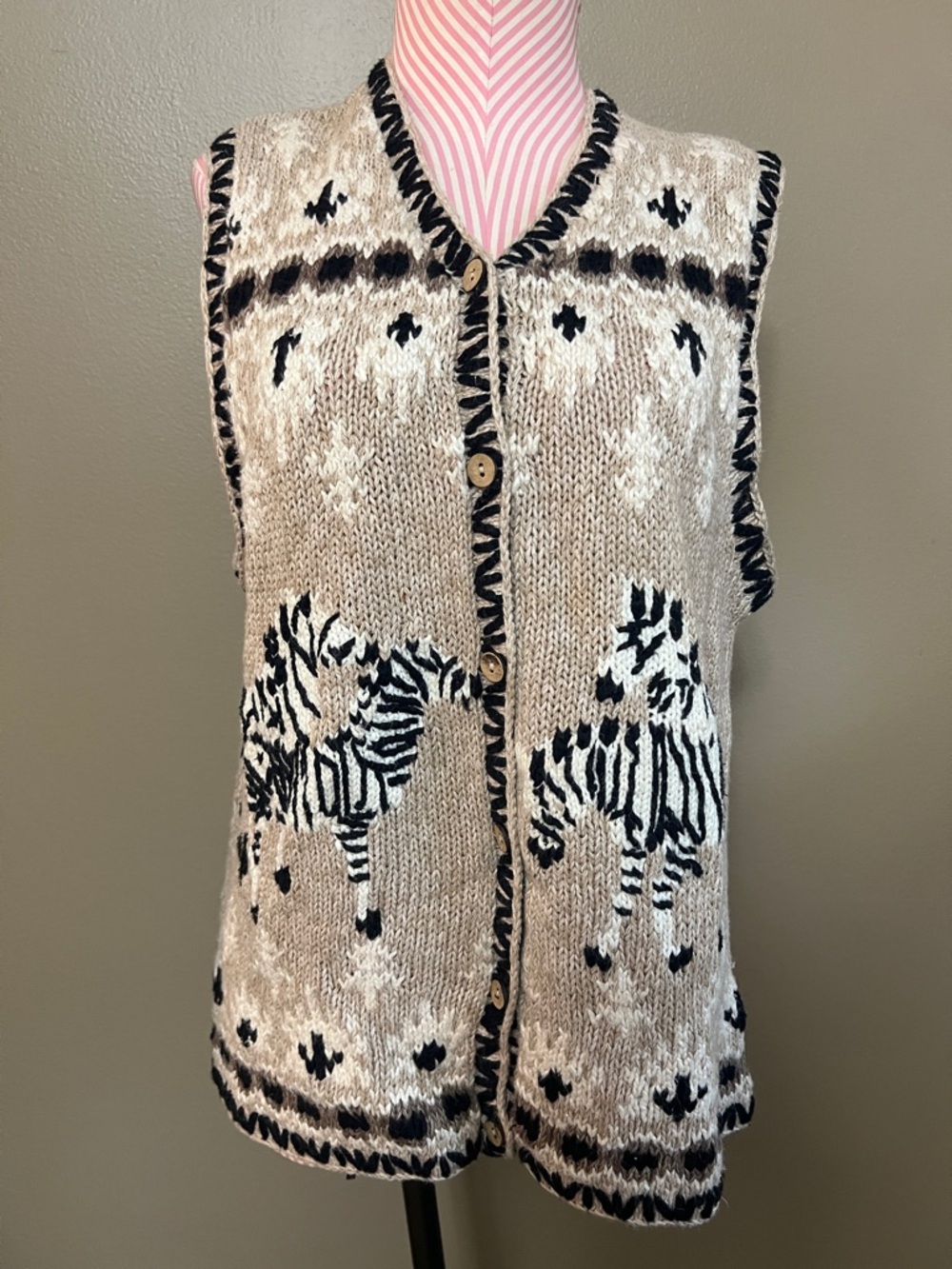 Vintage Knit Vest with Zebras - size L